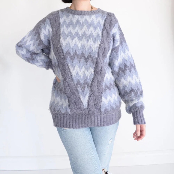 Vintage  White Stag Multi Blues Chevron Print Sweater Size Large - Picture 1 of 12